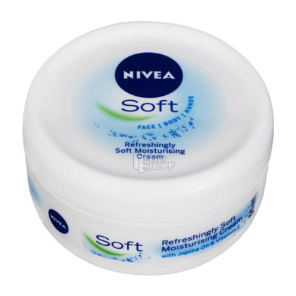 nivea soft light moisturiser 25ml